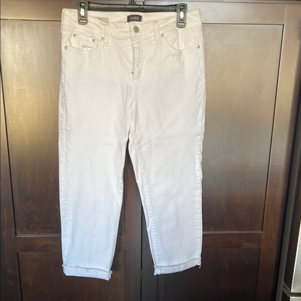 NYDJ Women's White Jeans’ size 10